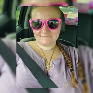 Meet your Posher, Amber